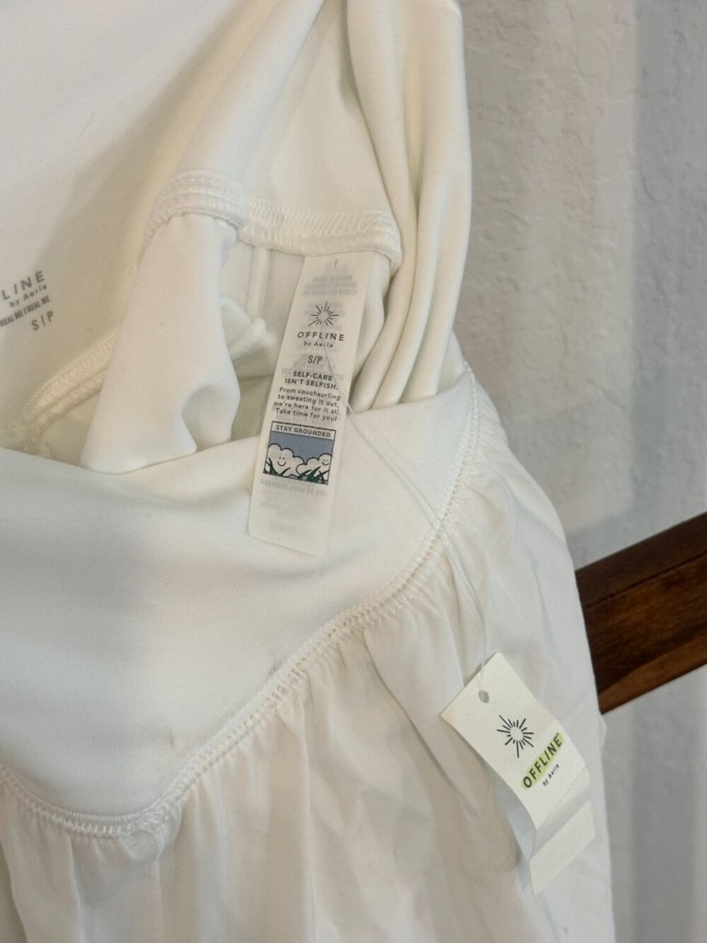 OFFLINE Aerie Real Me Crossover Flowy Shorts White Small NWT - Picture 9 of 12